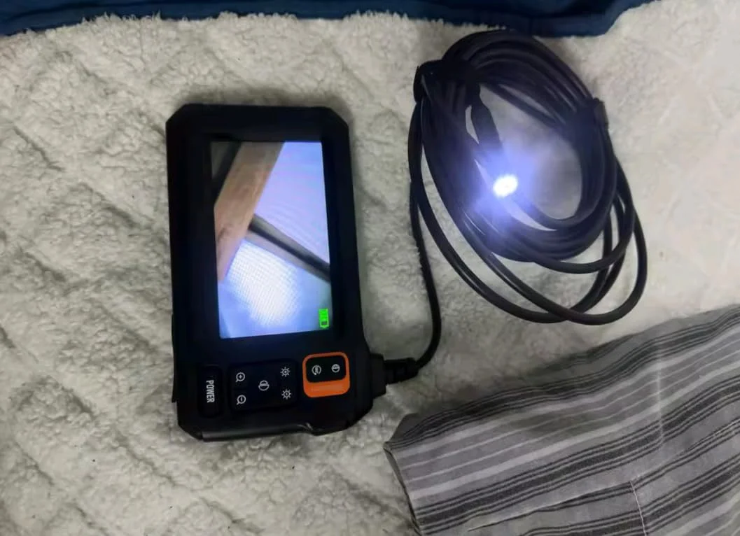 endoscopio-con-camara-diagnosticos